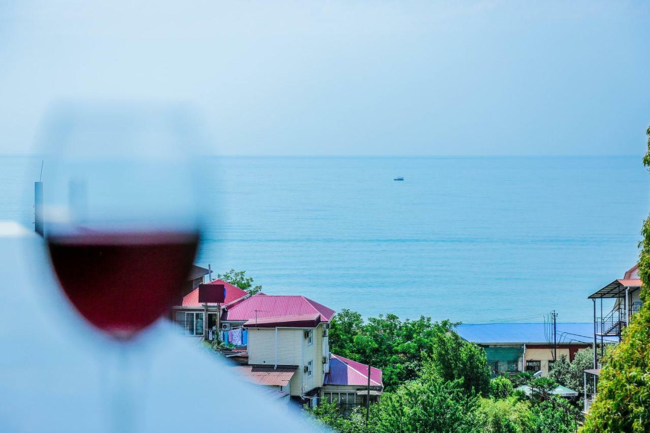 Grand Hotel Gagra Luaran gambar