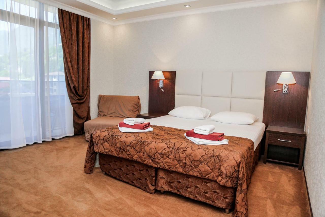 Grand Hotel Gagra Luaran gambar