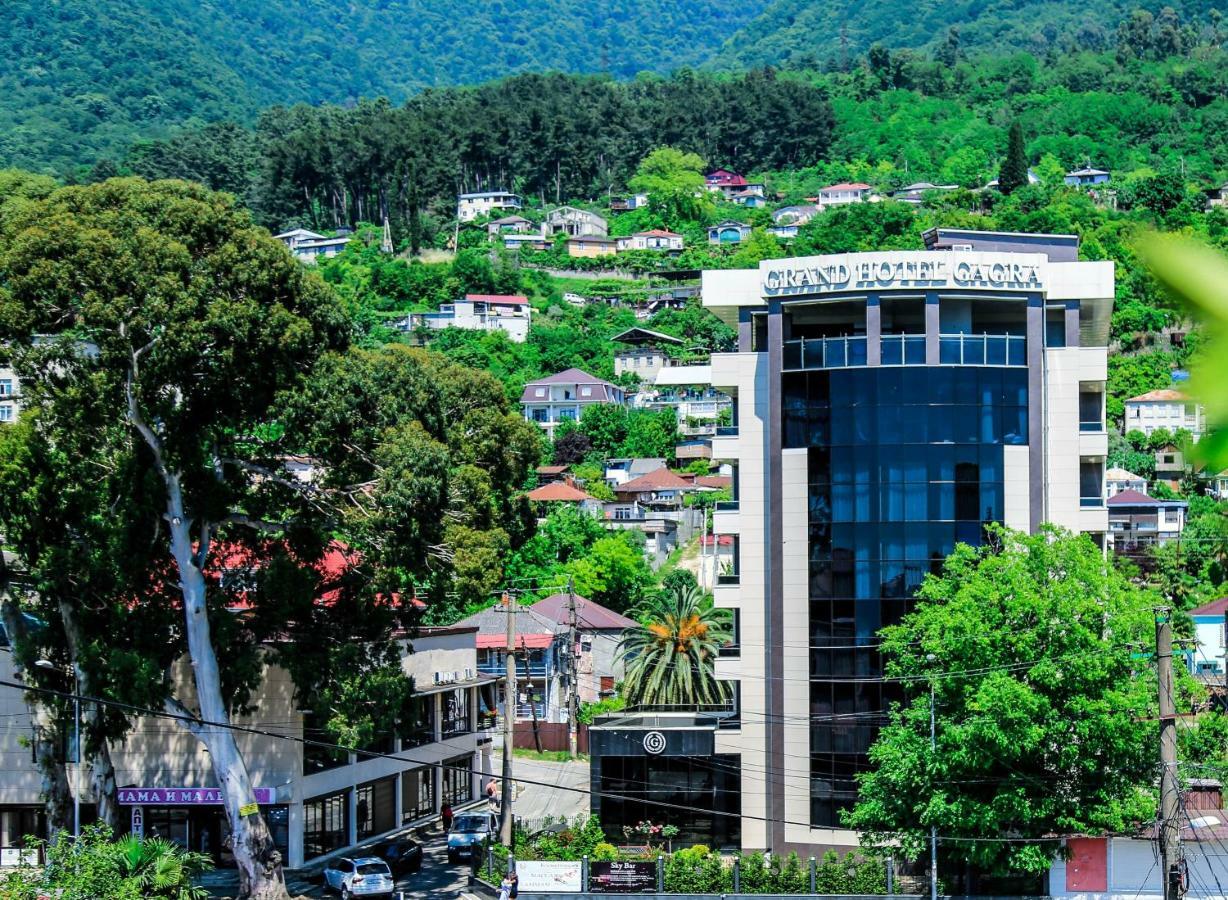 Grand Hotel Gagra Luaran gambar