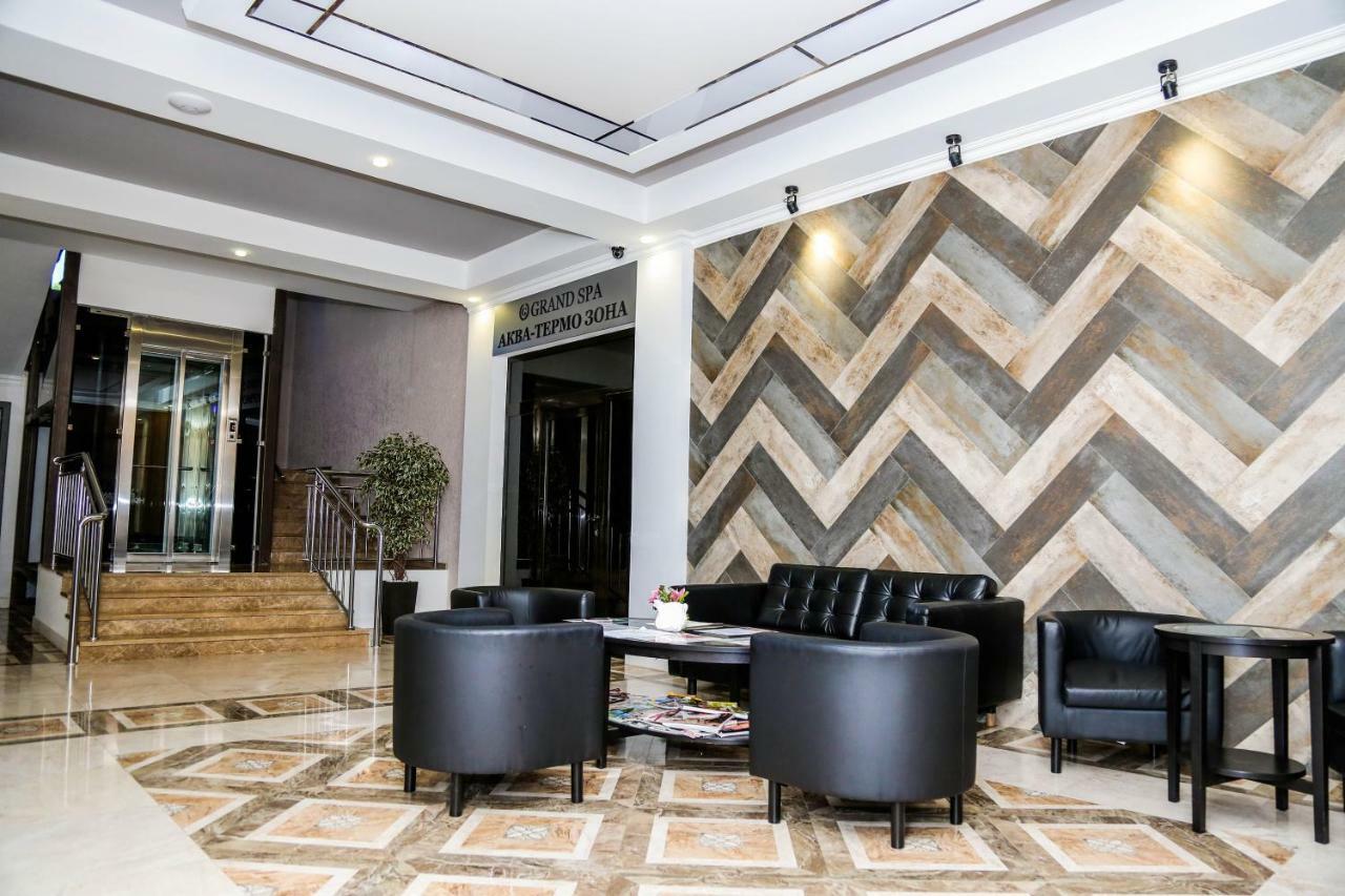 Grand Hotel Gagra Luaran gambar