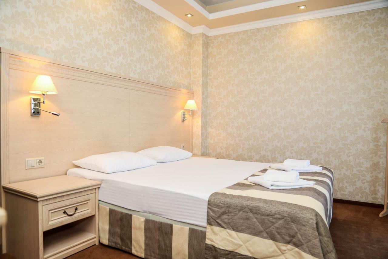 Grand Hotel Gagra Luaran gambar