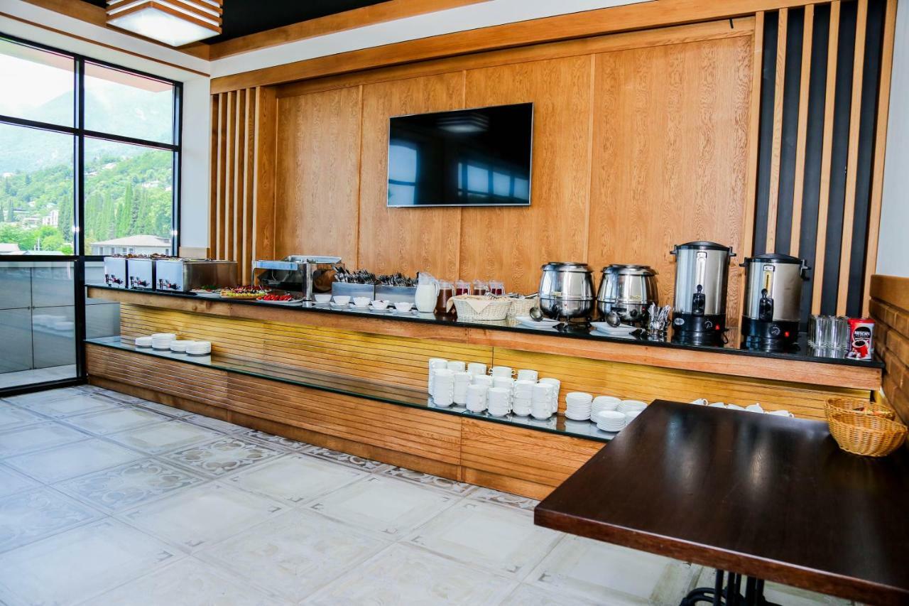 Grand Hotel Gagra Luaran gambar